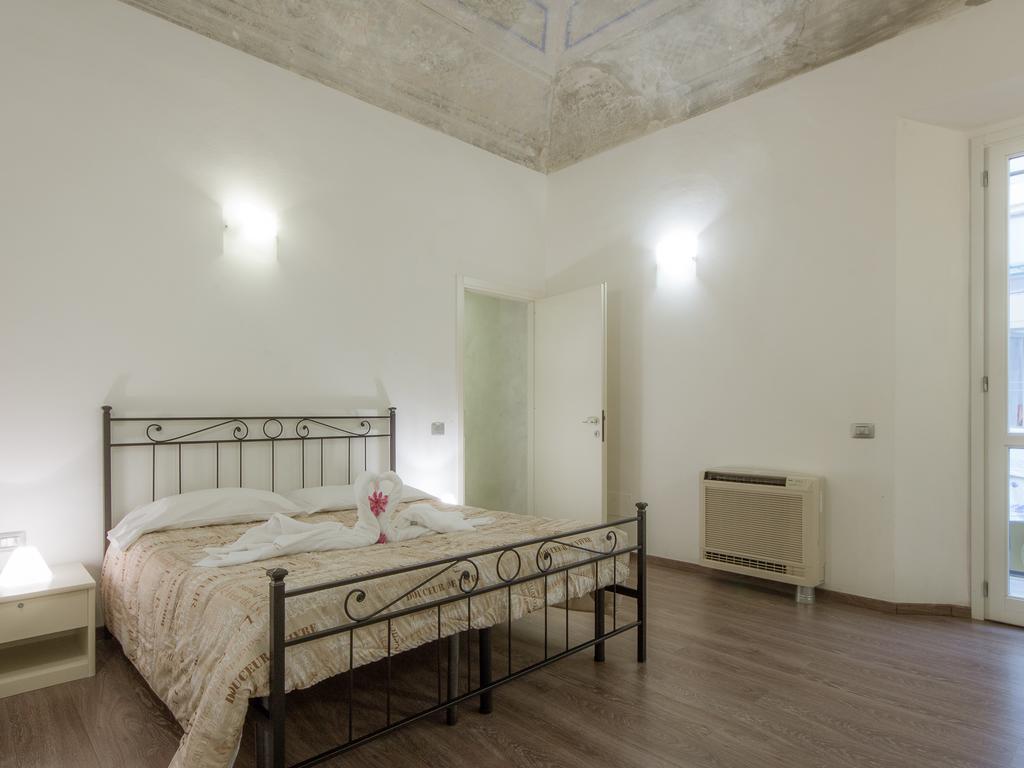 Piazza Pitti 2 Bedroom Apartment Florence